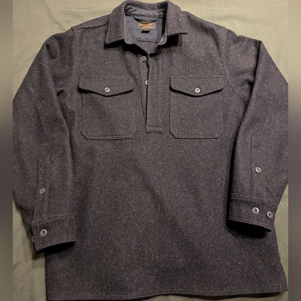 Filson Men's Gray Wool Pullover M